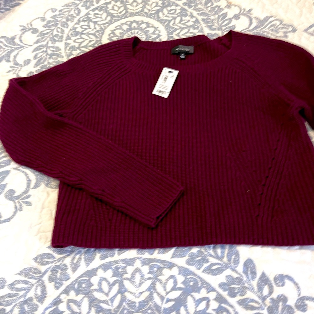Banana republic factory black petite size 4 dress.  Thin maroon pin stripes.